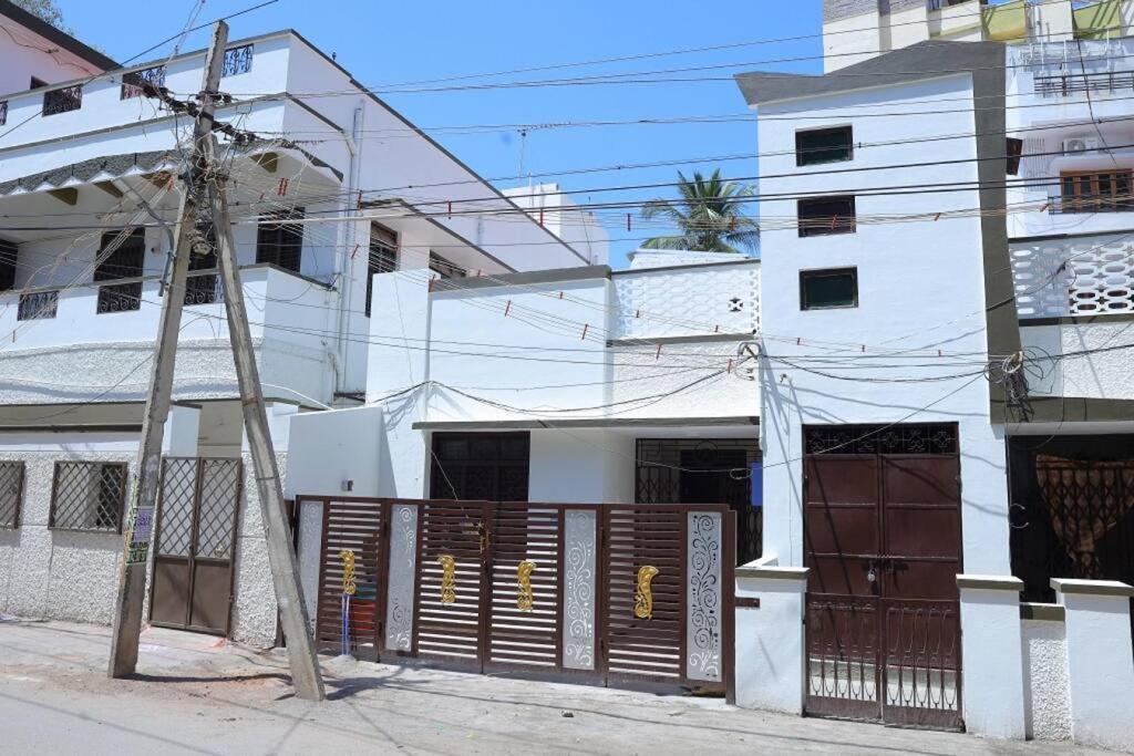 Heritage Home With 2 Bed/2 Bath With Kitchen In A Residential Neighborhood. Madurai Exterior photo