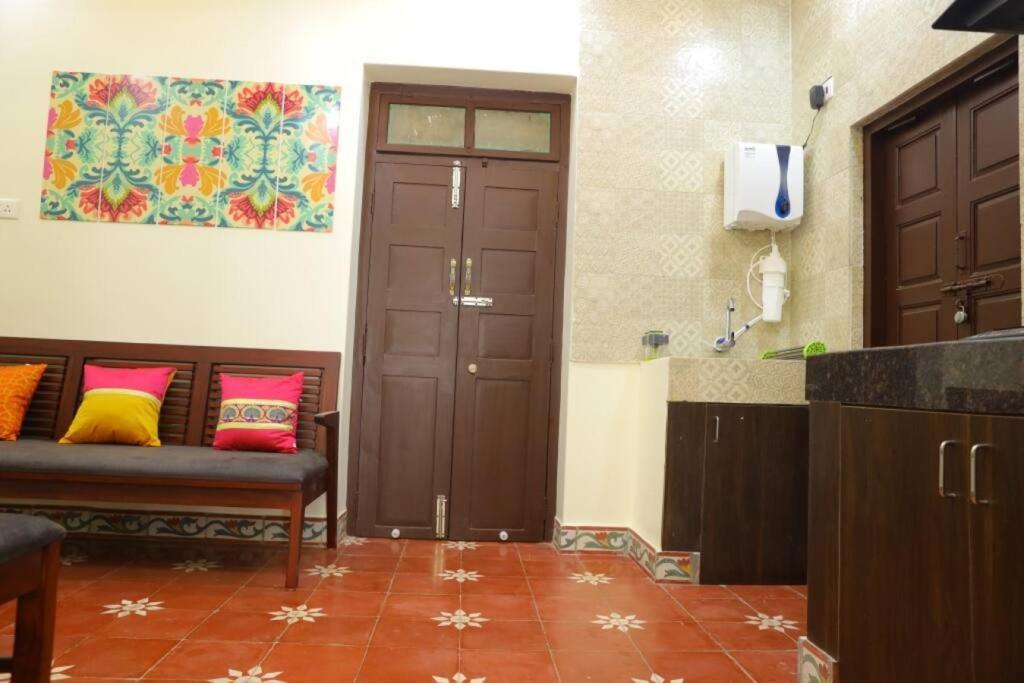 Heritage Home With 2 Bed/2 Bath With Kitchen In A Residential Neighborhood. Madurai Exterior photo