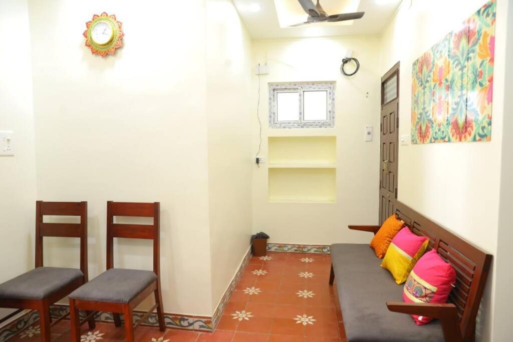 Heritage Home With 2 Bed/2 Bath With Kitchen In A Residential Neighborhood. Madurai Exterior photo