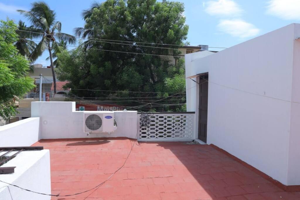 Heritage Home With 2 Bed/2 Bath With Kitchen In A Residential Neighborhood. Madurai Exterior photo